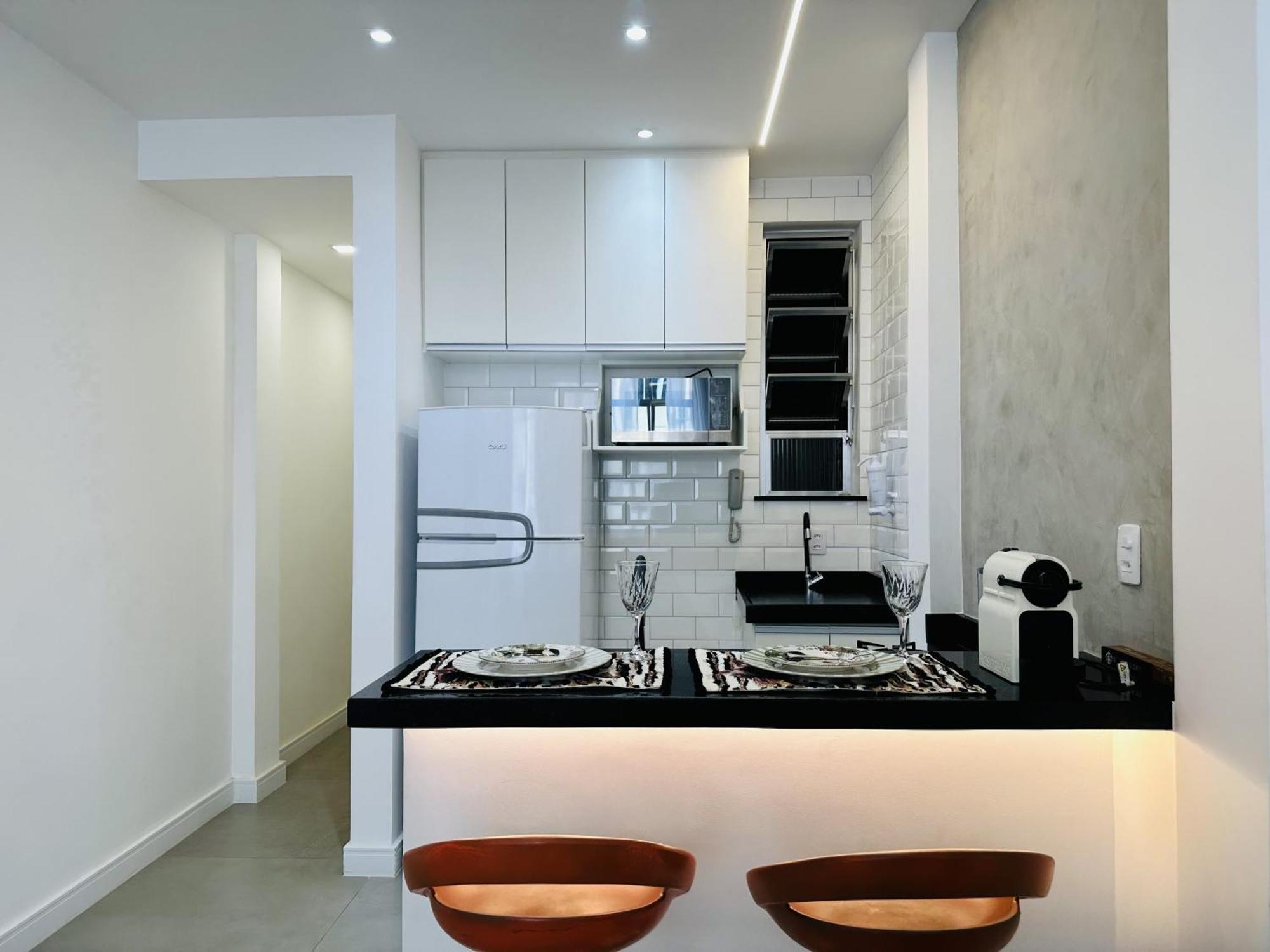 Perfeita Em Copa-arpoador - Besthostrio Apartamento *